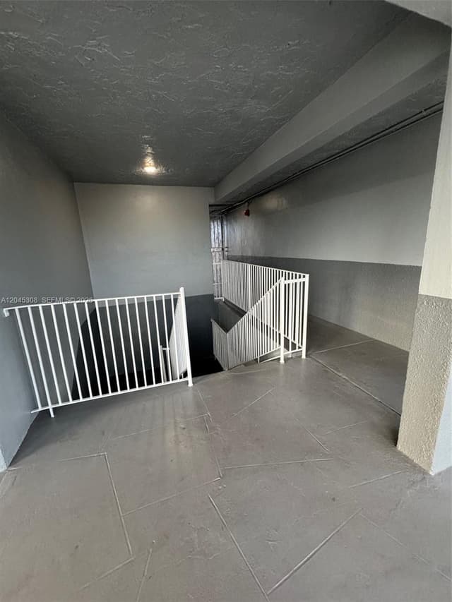 11195 SW 1st St # 314, Sweetwater FL 33174 - Sweetwater, FL - Photo 6