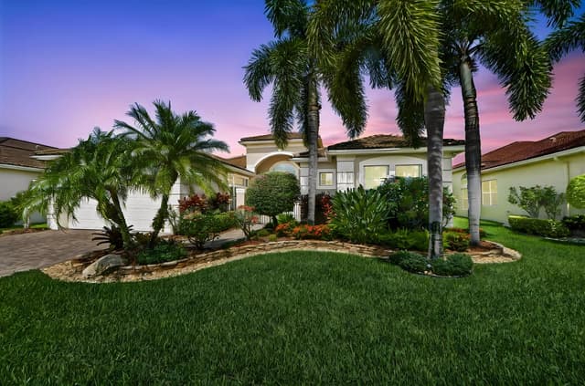 10540 Whitewind Circle, Boynton Beach FL 33473 - Boynton Beach, FL - Photo 5