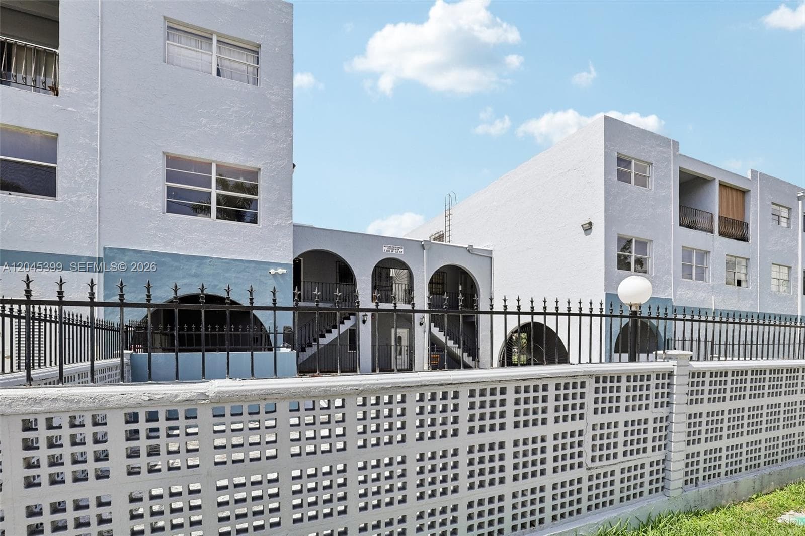 1300 W 53rd St # 25, Hialeah FL 33012 - Hialeah, FL - Photo 1