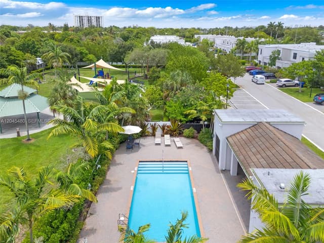 387 NW 17th St, Fort Lauderdale FL 33311 - Fort Lauderdale, FL - Photo 5