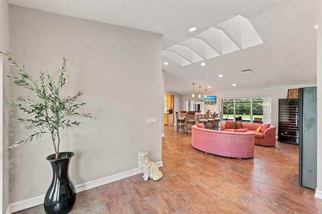 22829 Horse Shoe Way, Boca Raton FL 33428 - Boca Raton, FL - Photo 5