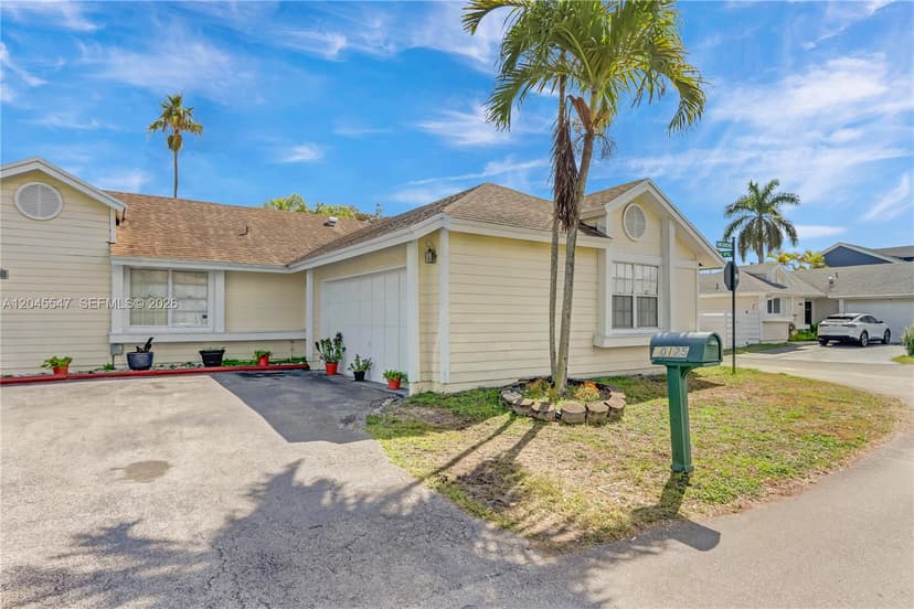 10125 SW 139th Pl, Miami FL 33186