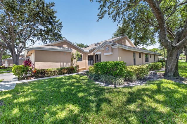 8306 Summersong Terrace, Boca Raton FL 33496 - Boca Raton, FL - Photo 2