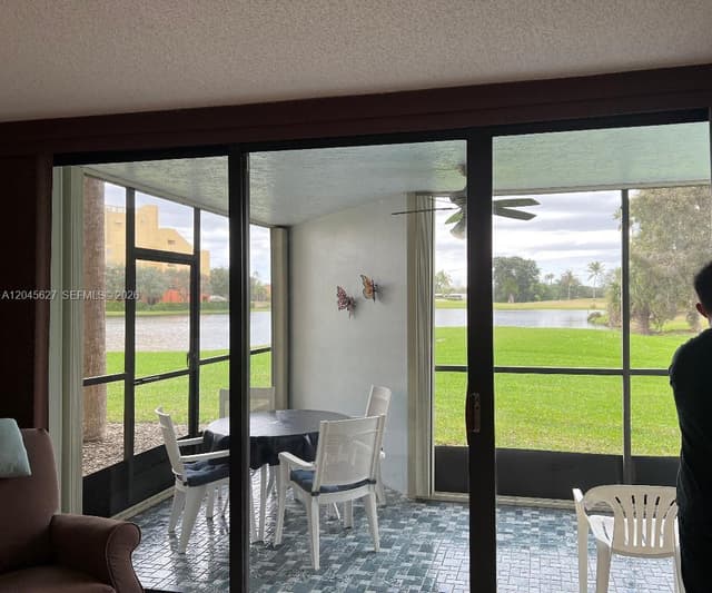 16325 Golf Club Rd # 111, Weston FL 33326 - Weston, FL - Photo 2