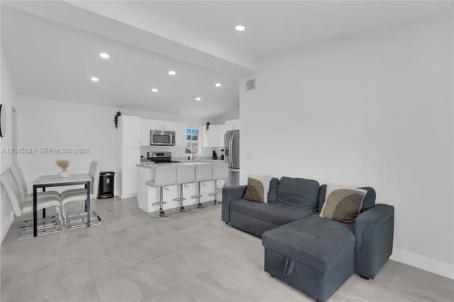 1016 SW 22nd Ter, Fort Lauderdale FL 33312 - Fort Lauderdale, FL - Photo 5