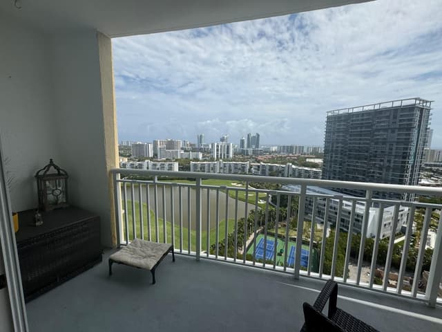1755 E Hallandale Beach Boulevard # 2104e, FL 33009 - Photo 3
