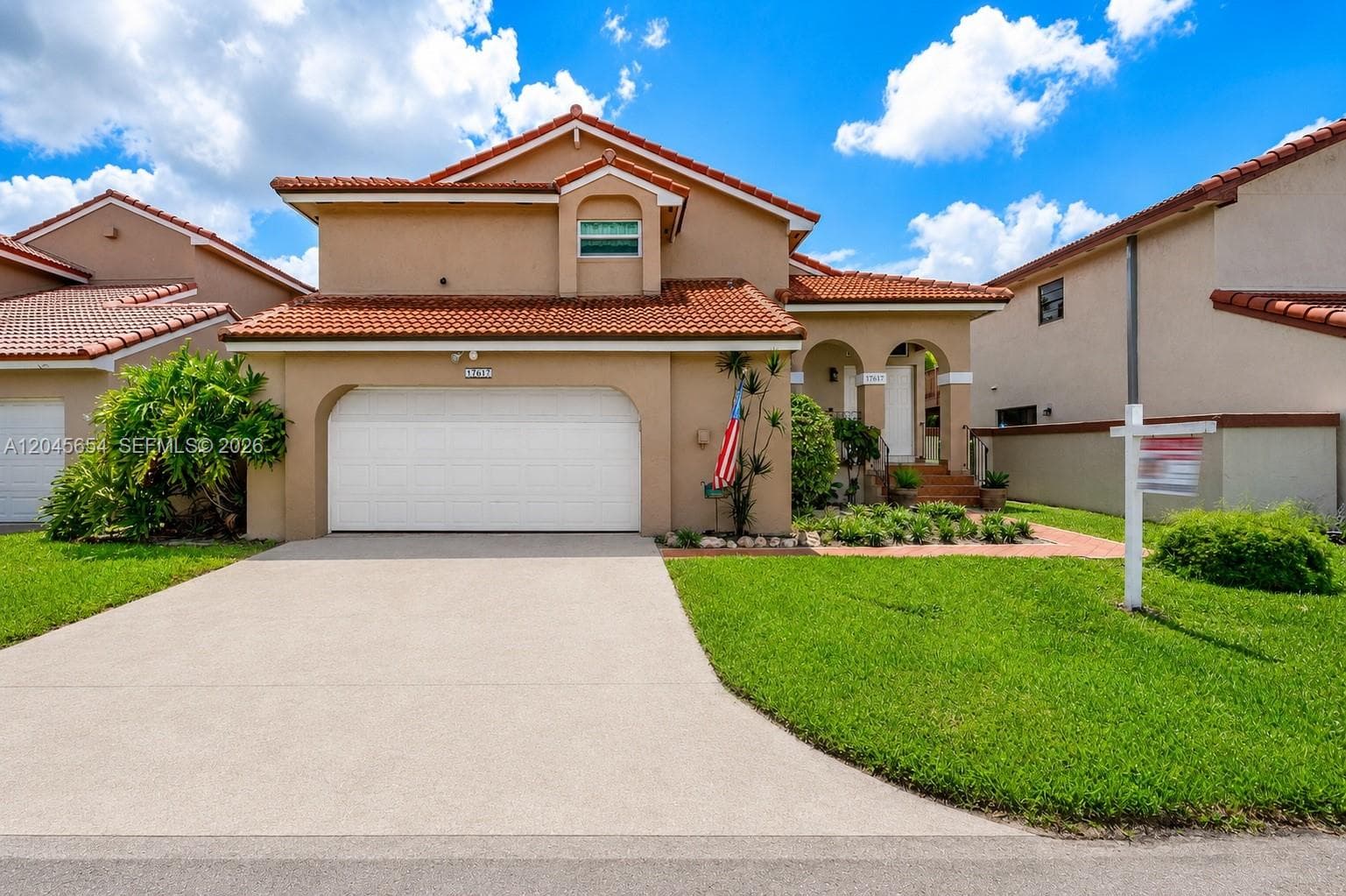 17617 NW 61st Ct N, Hialeah FL 33015 - Hialeah, FL - Photo 1
