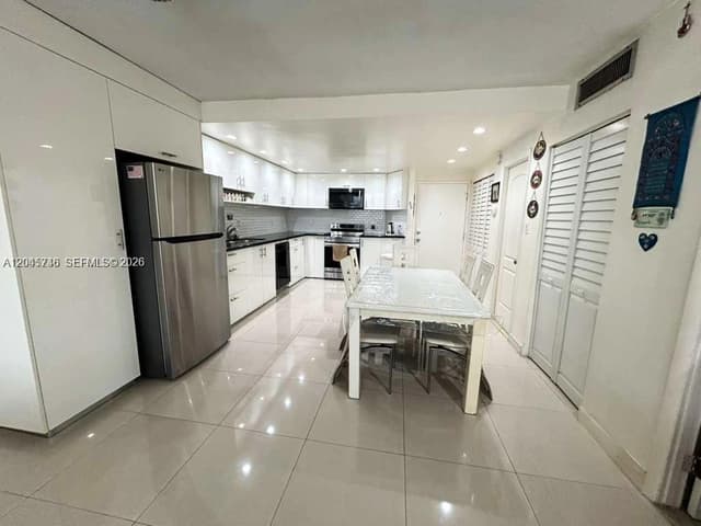 1351 NE Miami Gardens Dr # 511E, Miami FL 33179 - Miami, FL - Photo 7