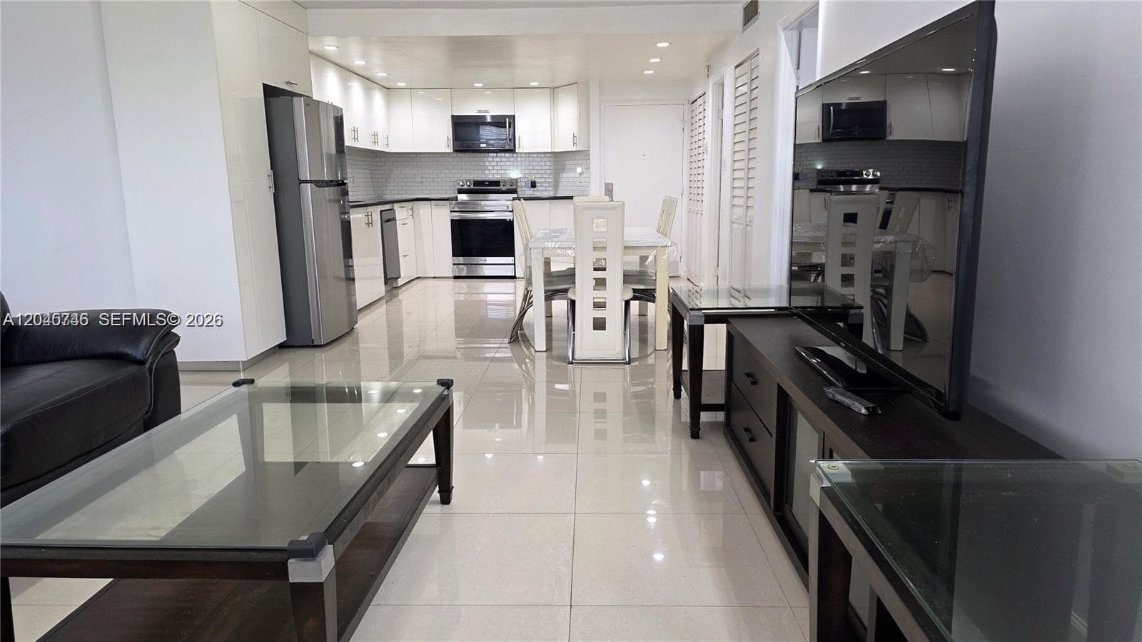 1351 NE Miami Gardens Dr # 511E, Miami FL 33179 - Miami, FL - Photo 1