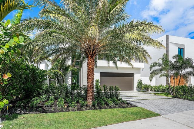 721 Lake Avenue N, Delray Beach FL 33483 - Delray Beach, FL - Photo 3