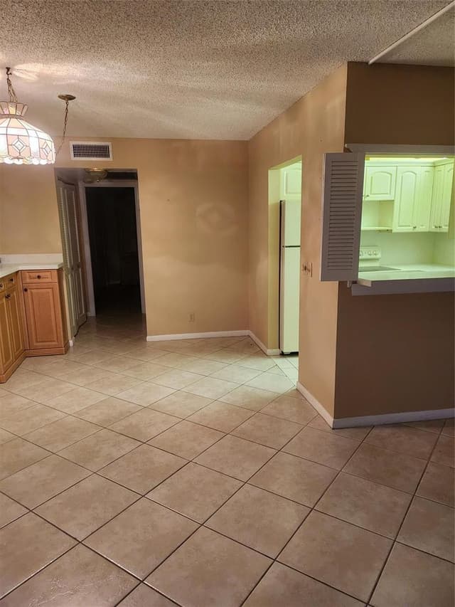 104 Westbury E, Deerfield Beach FL 33442 - Deerfield Beach, FL - Photo 3