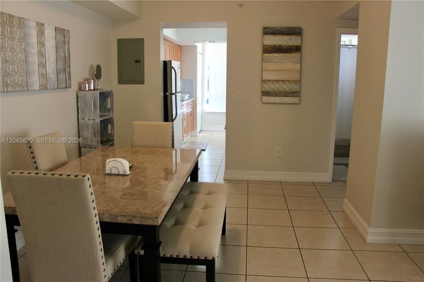 2501 Douglas Rd # 304, Miami FL 33133