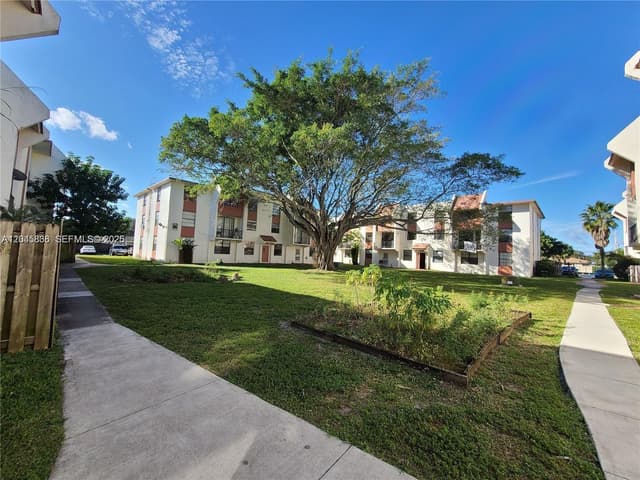1750 NW 55th Ave # 103, Lauderhill FL 33313 - Lauderhill, FL - Photo 6