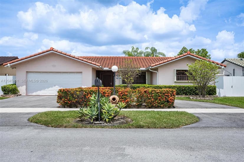 520 NW 132nd Ct, Miami FL 33182