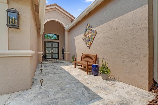 706 Tulip Circle, Weston FL 33327 - Weston, FL - Photo 4