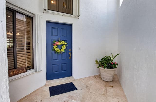 21692 Cromwell Circle, Boca Raton FL 33486 - Boca Raton, FL - Photo 2