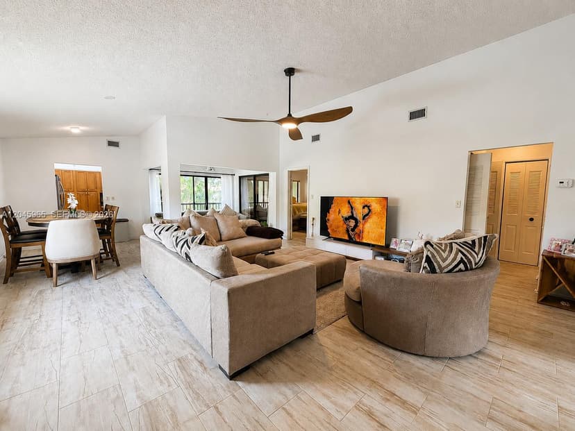 9606 SW 1st Ct, Coral Springs FL 33071