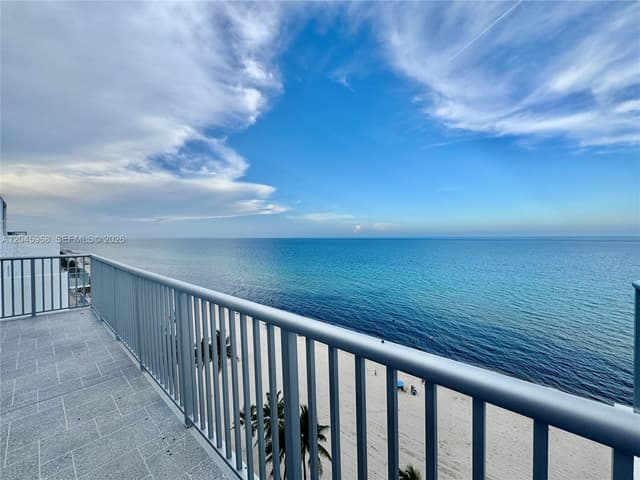 400 N Surf Rd, Hollywood FL 33019 - Hollywood, FL - Photo 4