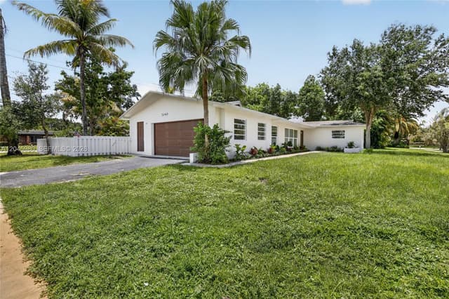 7040 NW 8th Ct, Plantation FL 33317 - Plantation, FL - Photo 3
