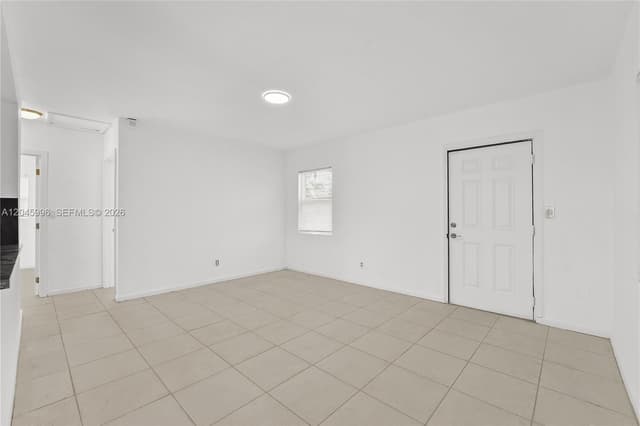 1201 NW 10th Pl, Fort Lauderdale FL 33311 - Fort Lauderdale, FL - Photo 3