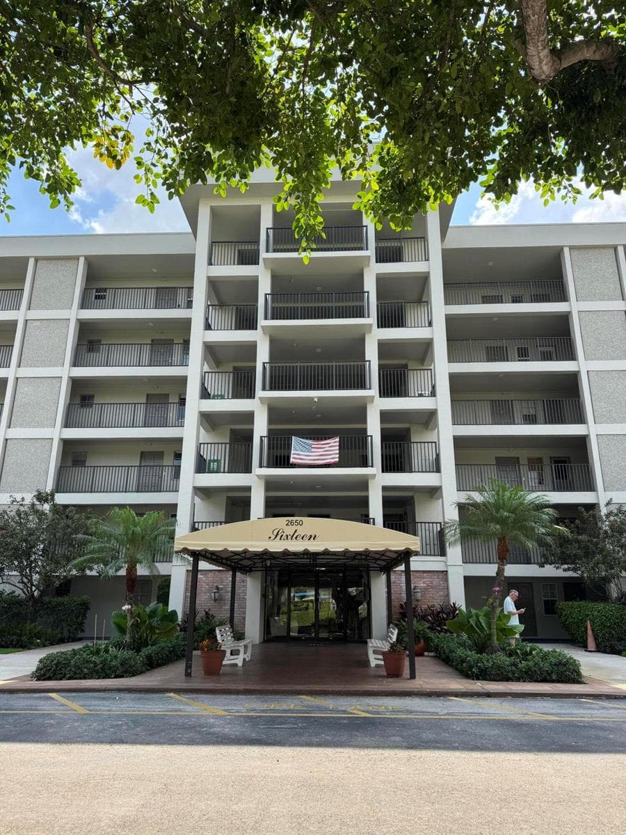 2650 S Course Drive # 407, Pompano Beach FL 33069 - Pompano Beach, FL - Photo 1