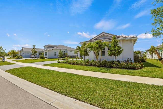 14823 Wildwood Circle, Westlake FL 33470 - Westlake, FL - Photo 2