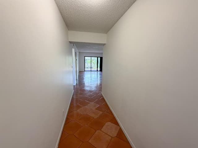 241 SE 11th Avenue # 241a, Pompano Beach FL 33060 - Pompano Beach, FL - Photo 2