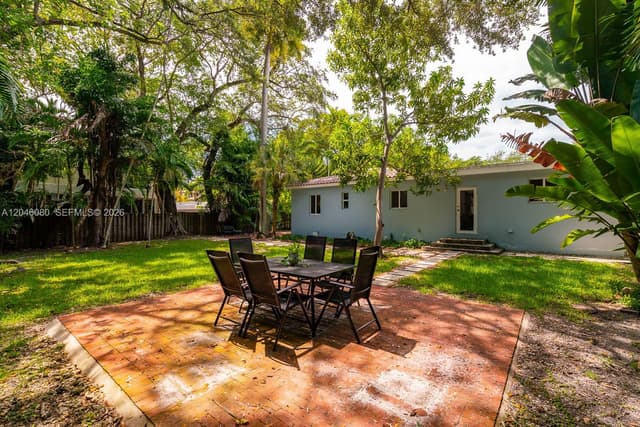 2215 Tequesta Ln, Miami FL 33133 - Miami, FL - Photo 3
