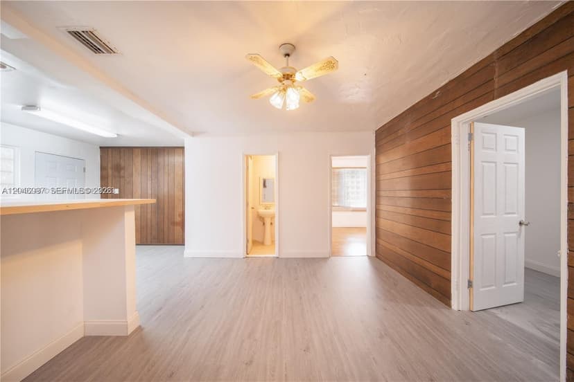 435 SW 33rd Ave, Miami FL 33135