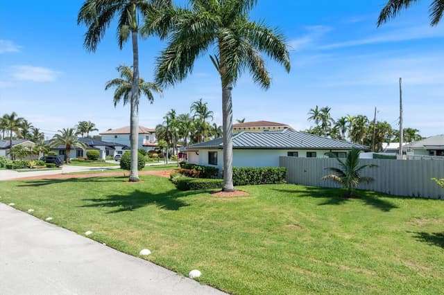 4410 NE 24th Avenue, Lighthouse Point FL 33064 - Lighthouse Point, FL - Photo 4