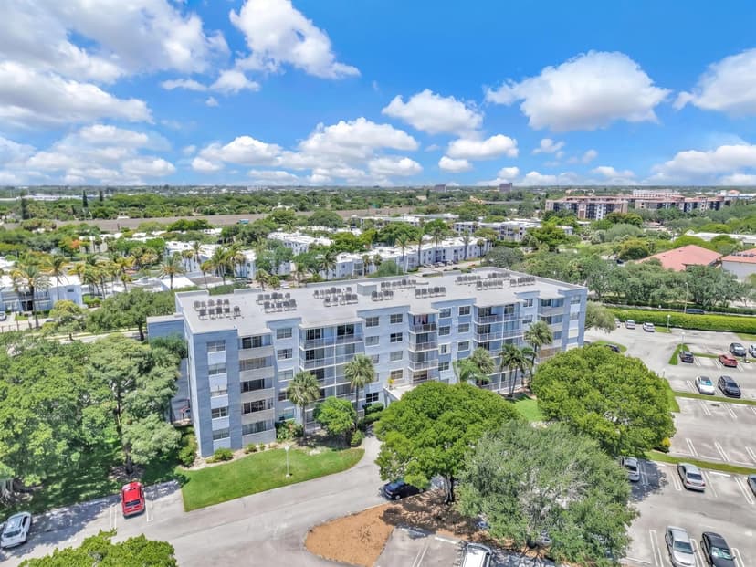 500 Executive Center Drive # 3i, West Palm Beach FL 33401