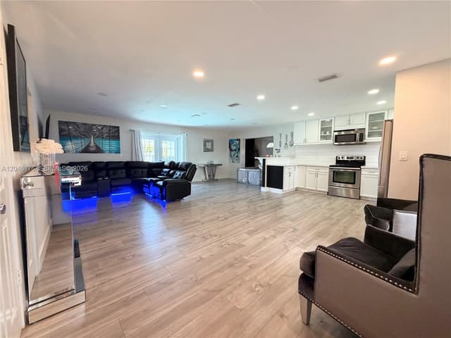 17130 NW 42nd Ct, Miami Gardens FL 33055 - Miami Gardens, FL - Photo 4
