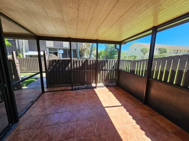 2148 Sherwood Forest Boulevard # 4, West Palm Beach FL 33415 - West Palm Beach, FL - Photo 5