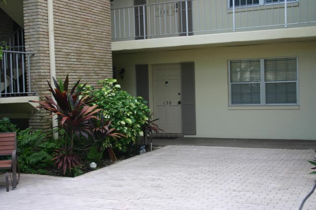 5570 Tamberlane Circle # 130, Palm Beach Gardens FL 33418 - Palm Beach Gardens, FL - Photo 2