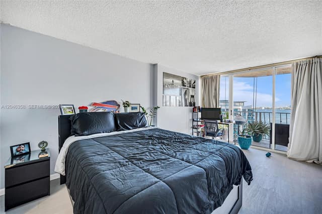 7601 E Treasure Dr # 2412, North Bay Village FL 33141 - North Bay Village, FL - Photo 4