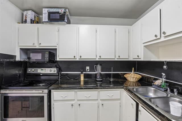 15225 NE 6th Ave # B208, Miami FL 33162 - Miami, FL - Photo 7