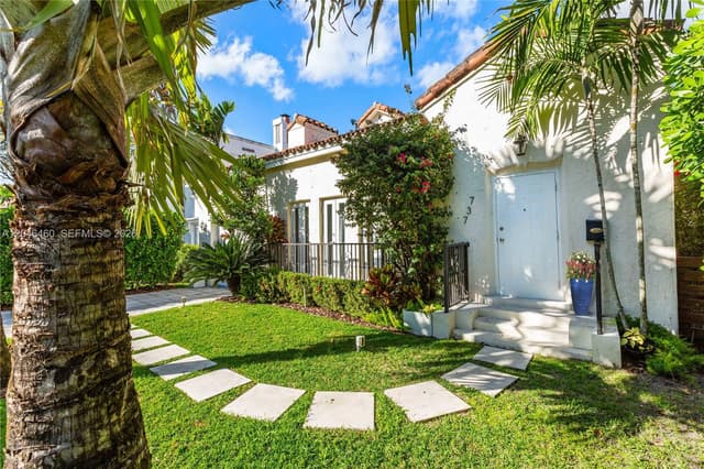 737 Alhambra Cir, Coral Gables FL 33134 - Coral Gables, FL - Photo 3