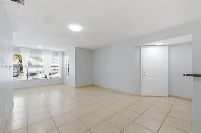 2846 S University Dr # 4104, Davie FL 33328 - Davie, FL - Photo 4