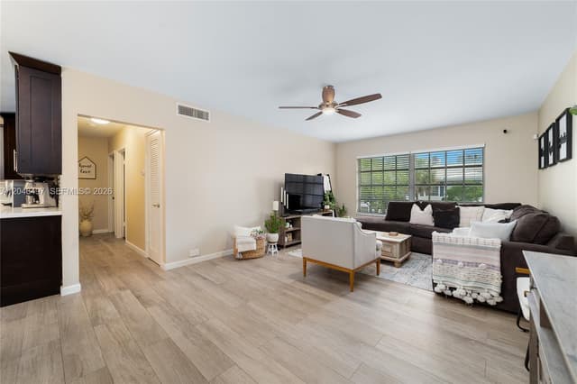 2201 NE 66th St # 1323, Fort Lauderdale FL 33308 - Fort Lauderdale, FL - Photo 4
