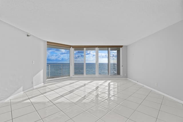 3600 S Ocean Boulevard # 203, South Palm Beach FL 33480 - South Palm Beach, FL - Photo 2