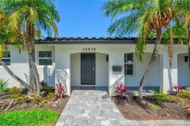 14675 SW 78th Ave, Palmetto Bay FL 33158 - Palmetto Bay, FL - Photo 6