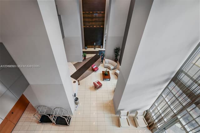 300 S Biscayne Blvd # 2603, Miami FL 33131 - Miami, FL - Photo 4