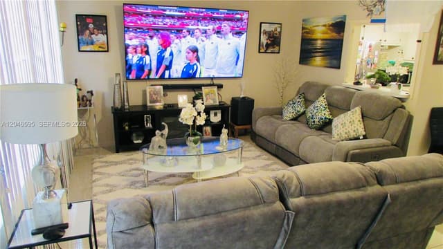 389 Tilford R # 389, Deerfield Beach FL 33442 - Deerfield Beach, FL - Photo 4