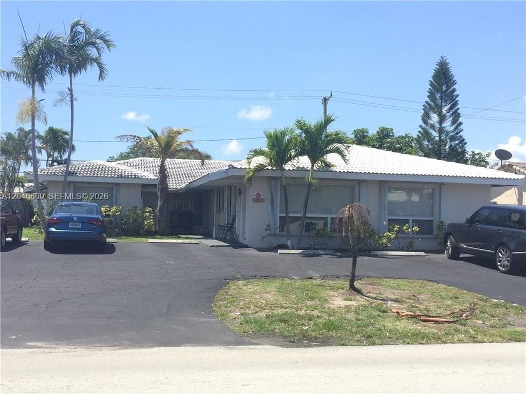 1960 NE 56th St, Fort Lauderdale FL 33308 - Fort Lauderdale, FL - Photo 1