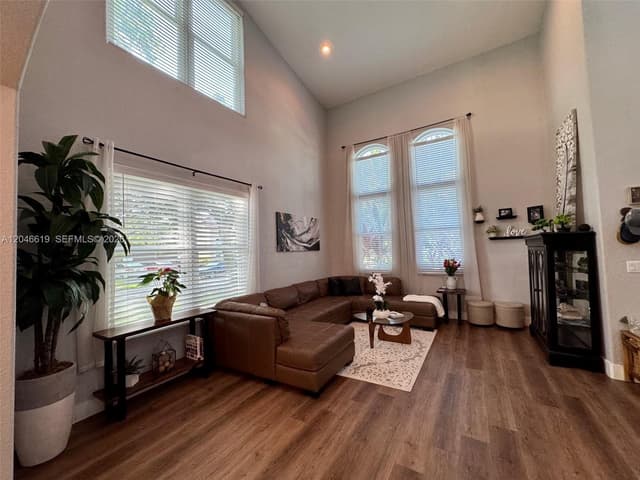 12917 SW 23rd St, Miramar FL 33027 - Miramar, FL - Photo 2
