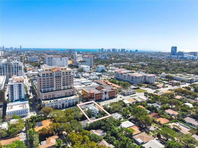 2712 S Le Jeune Rd, Coral Gables FL 33134 - Coral Gables, FL - Photo 3