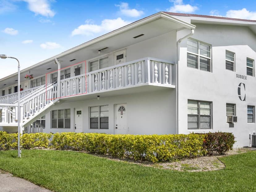 67 Sussex C # 67, West Palm Beach FL 33417