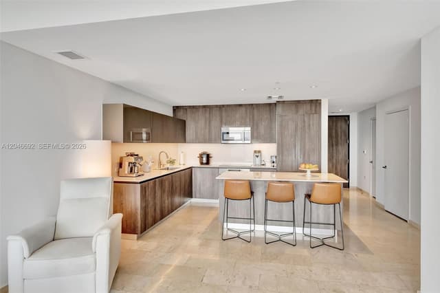 88 SW 7th St # 3604, Miami FL 33130 - Miami, FL - Photo 6