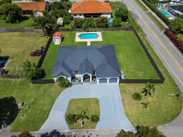 13205 SW 218th Ter, Miami FL 33170 - Miami, FL - Photo 3