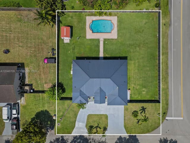 13205 SW 218th Ter, Miami FL 33170 - Miami, FL - Photo 5